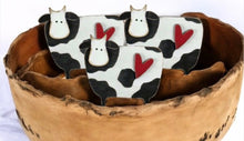 Load image into Gallery viewer, Dough bowl filler Primitive cow