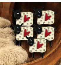 Load image into Gallery viewer, Primitive sheep dough bowl fillers