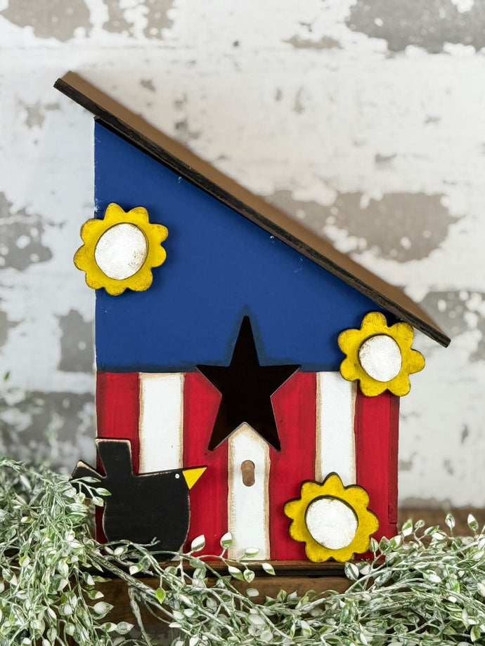 Patriotic wonky birdhouse